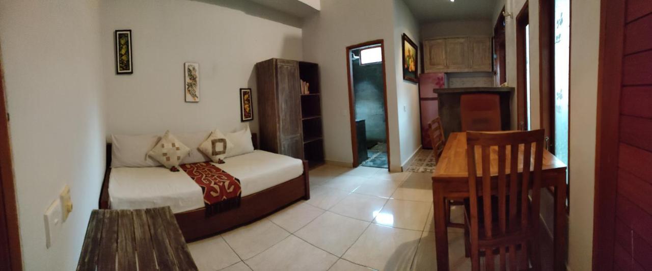 Candra Surf Homestay Canggu Eksteriør bilde