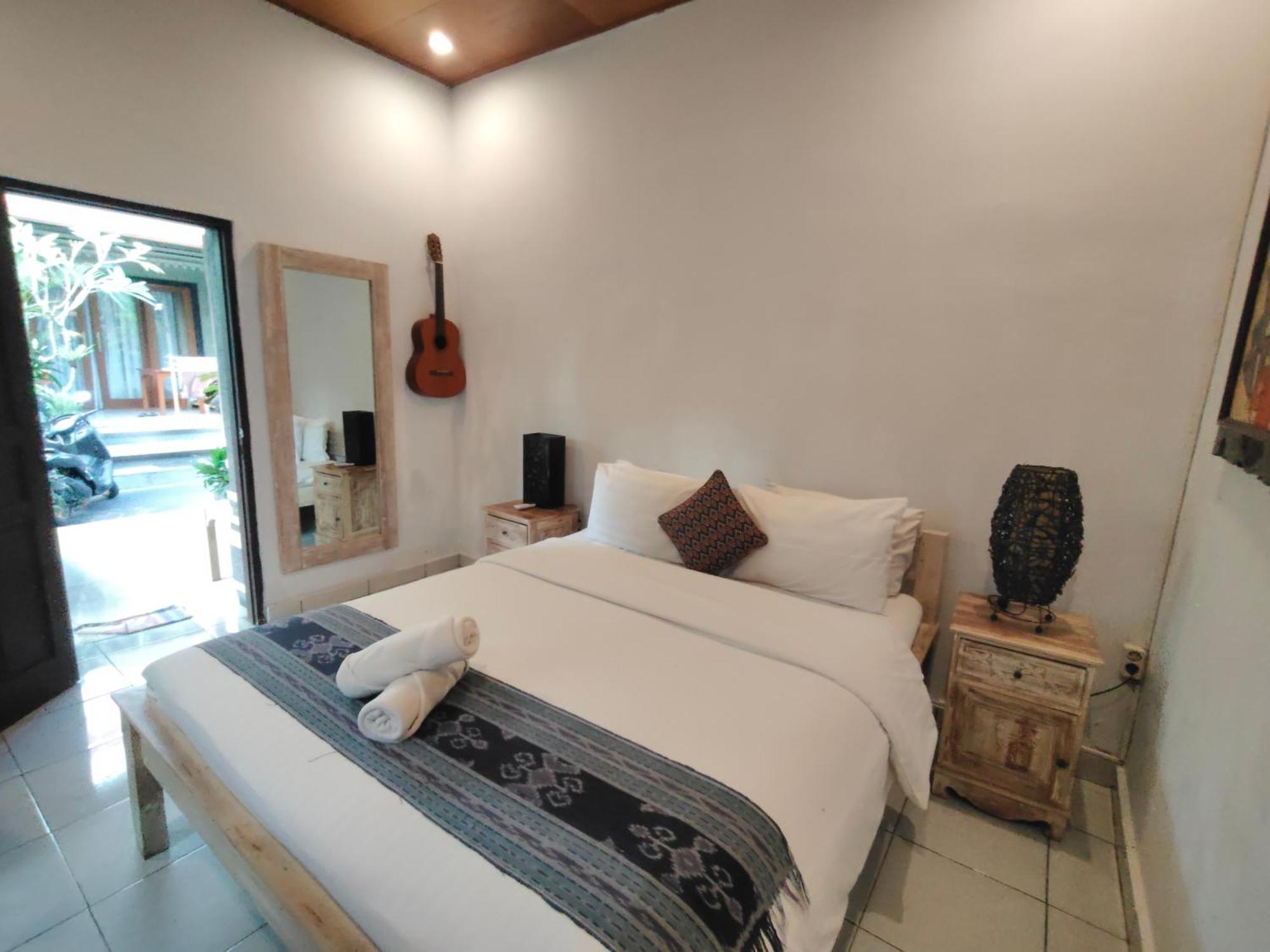 Candra Surf Homestay Canggu Eksteriør bilde